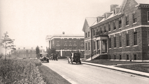 Lipman Drive in the early 1900s.