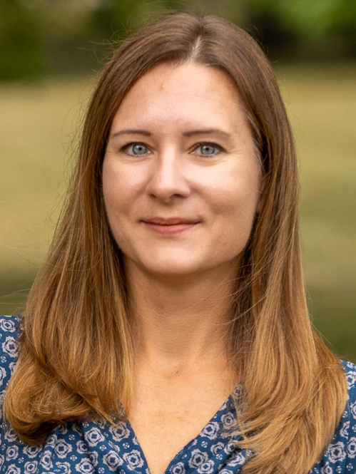 Lauren Errickson headshot.