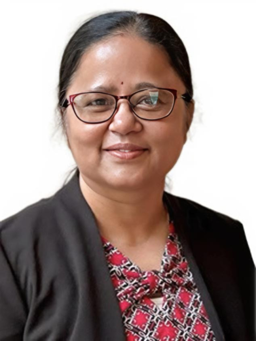 Chitra Ponnusamy headshot.